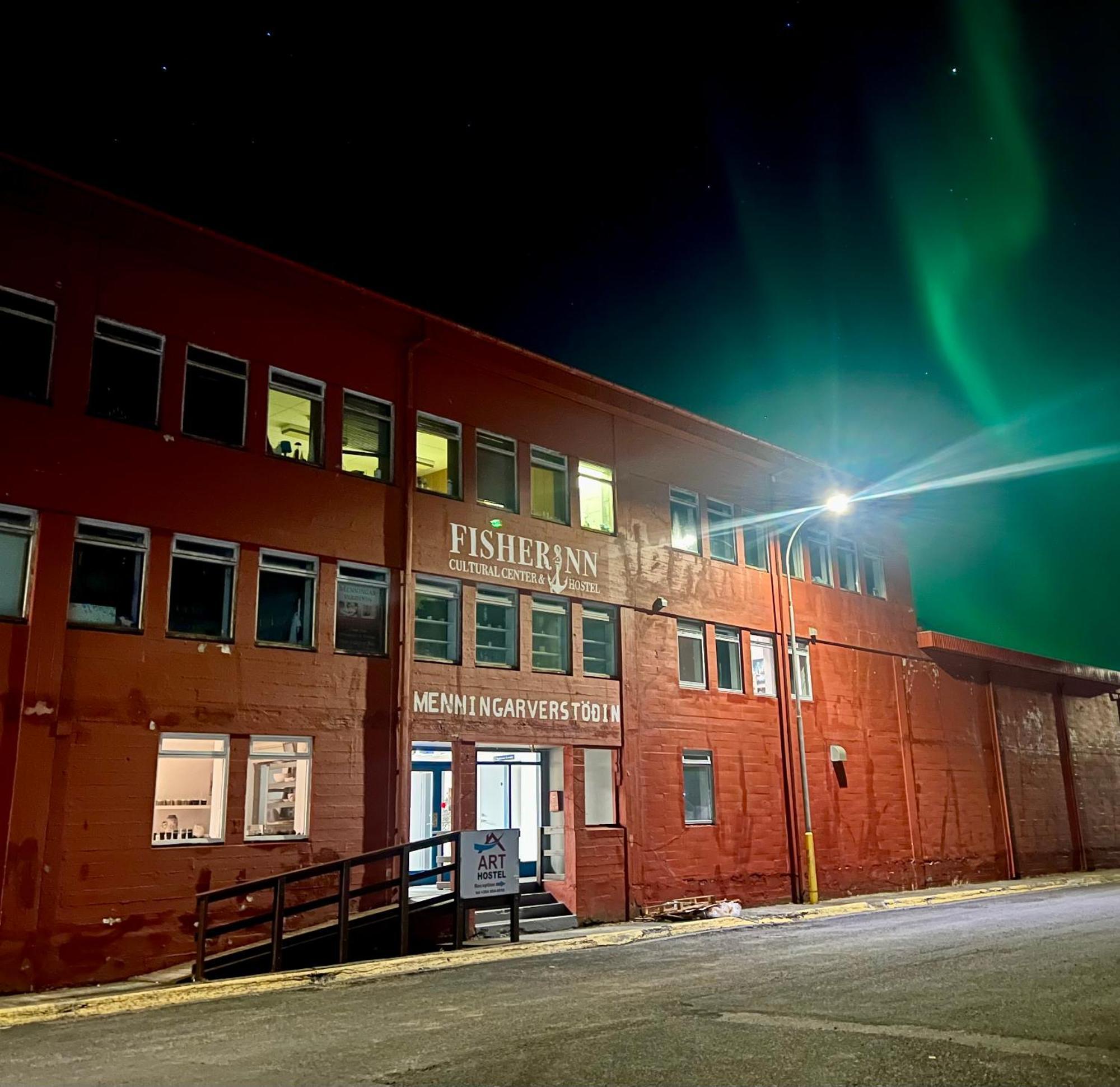 Art Hostel And Apartments Stokkseyri Exterior foto